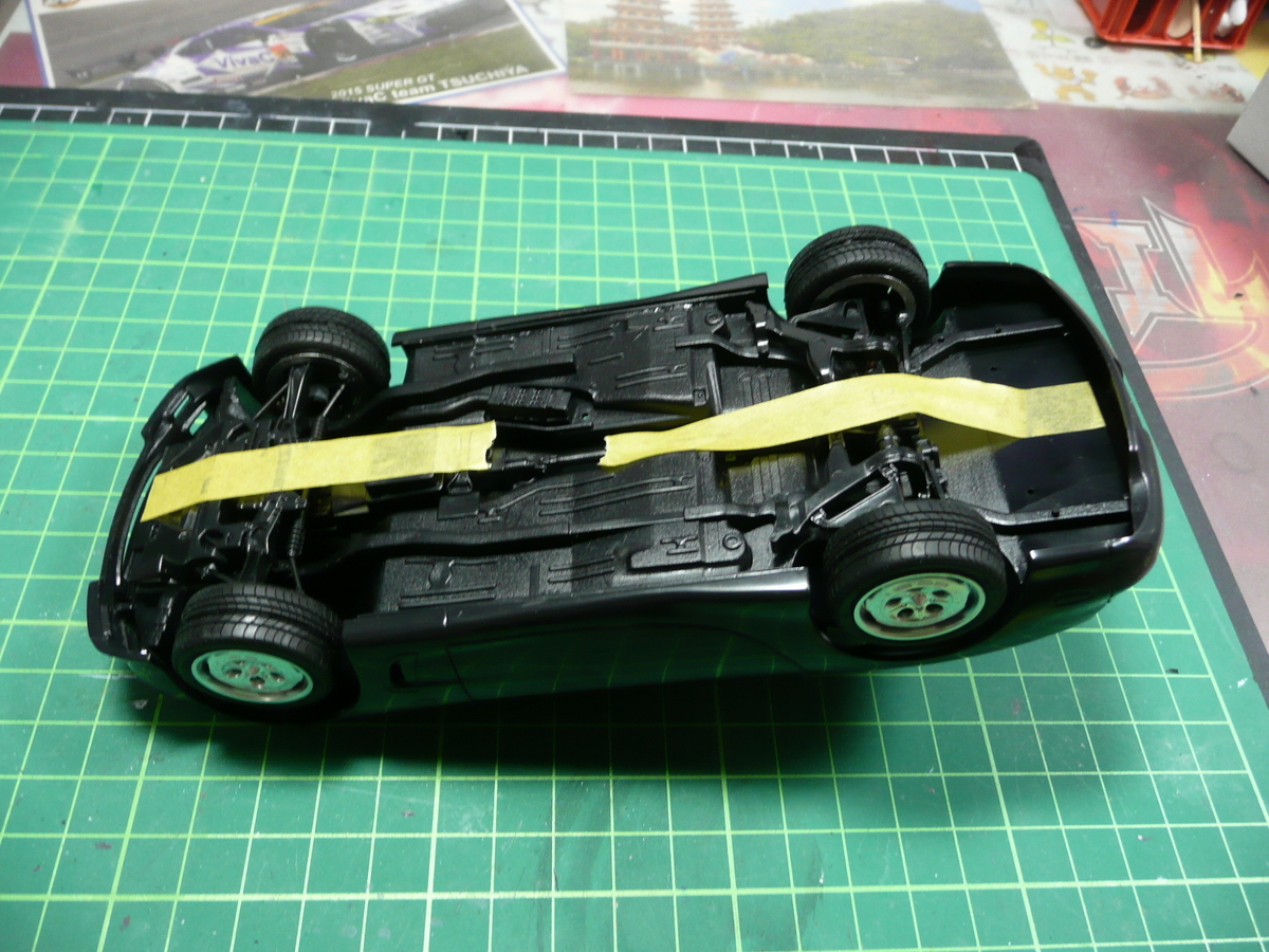 フジミRX-7 a-spec製作記2】フジミキット 車高調整編 - ガンプラ