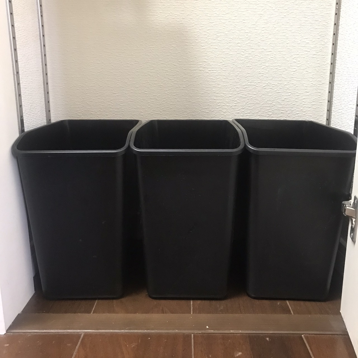 スッキリ コストゼロのゴミ箱とその収納 キッチン ミニマリスト目指す 子持ちズボラ主婦なま子のブログ