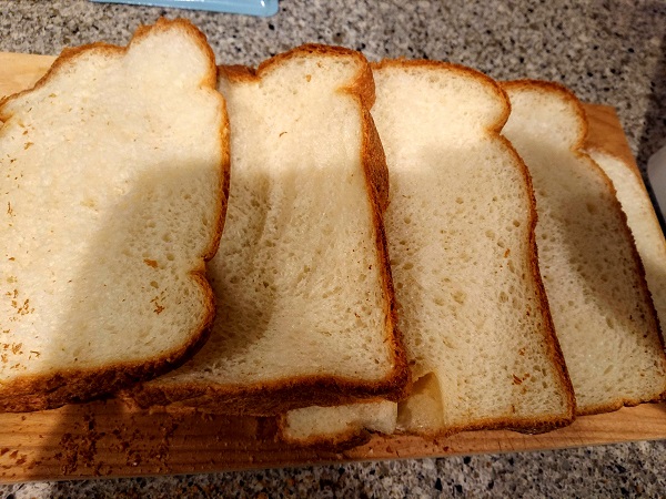 食パンキットで焼いた食パン