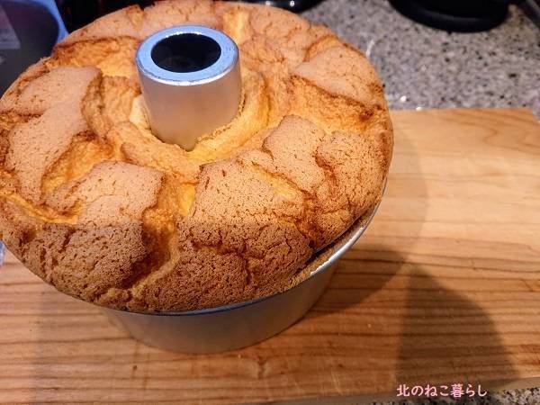 米粉シフォンケーキ陥没事件と ふきのとうの天ぷら 北のねこ暮らし