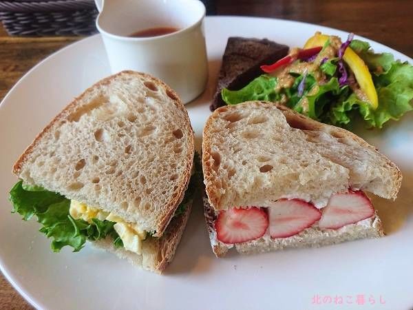 カフェ ノッカ