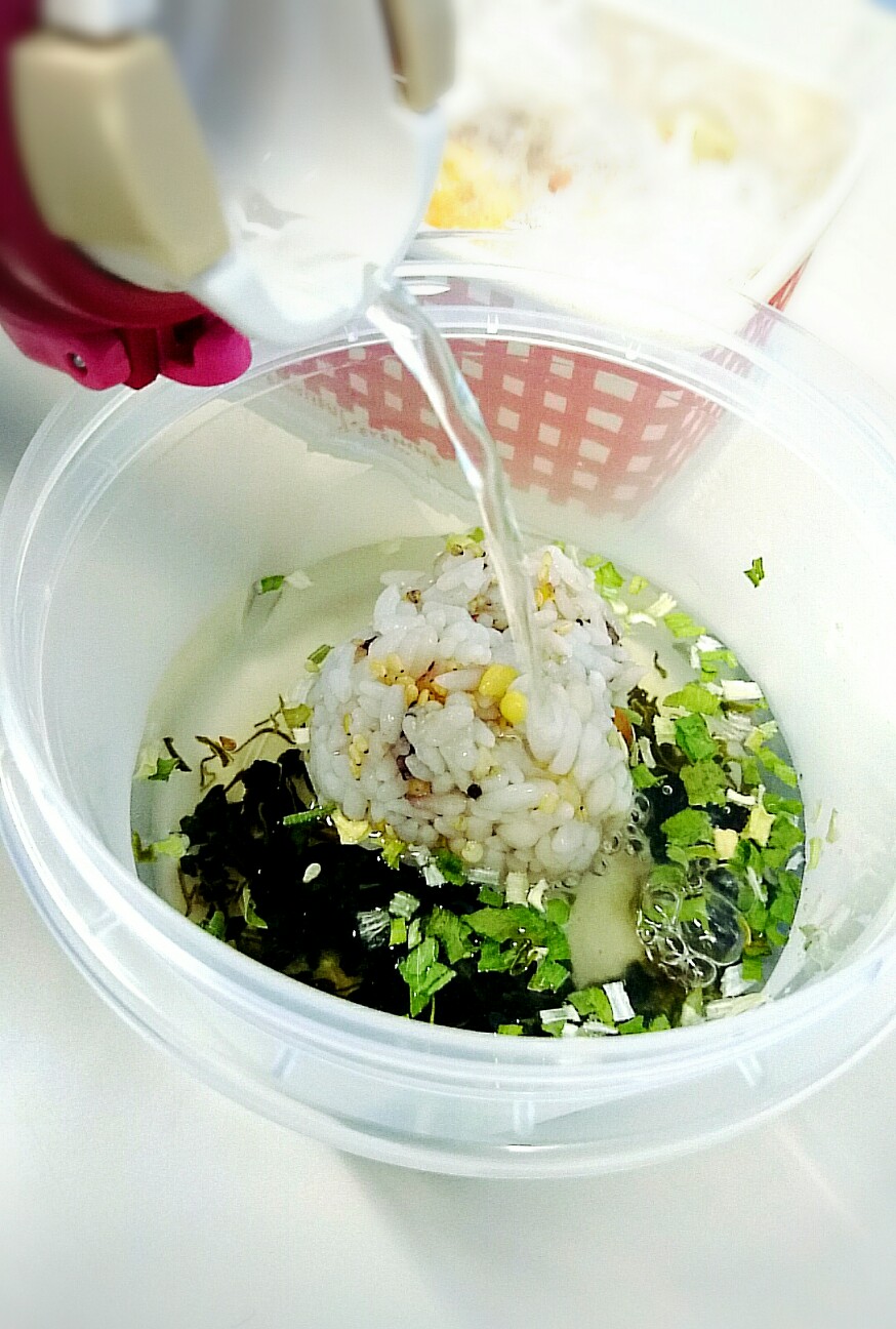 ジップロックで簡単お茶漬け弁当 七塚の毎日