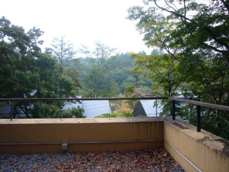 星のや　山路地の部屋の２階　2009.09