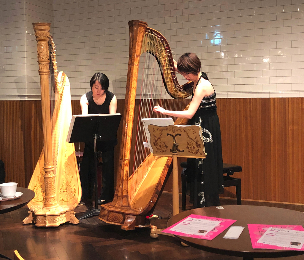 桜の街の音楽会へ 刺繍作家 Makiのひとりごと
