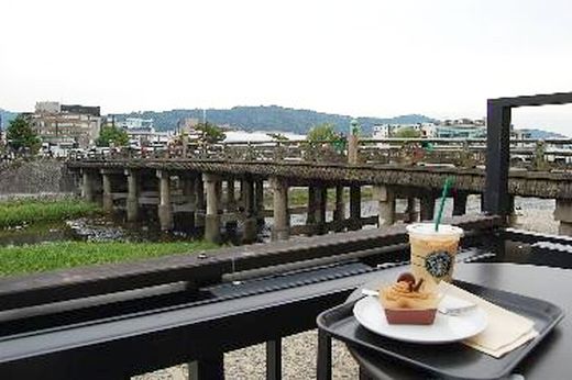 f:id:naniuji:20170602132940j:image:w140:right