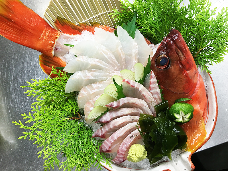 旬の食材集めました はた 花咲蟹 あわびのお刺身 南国生まれの居酒屋 風月のブログ