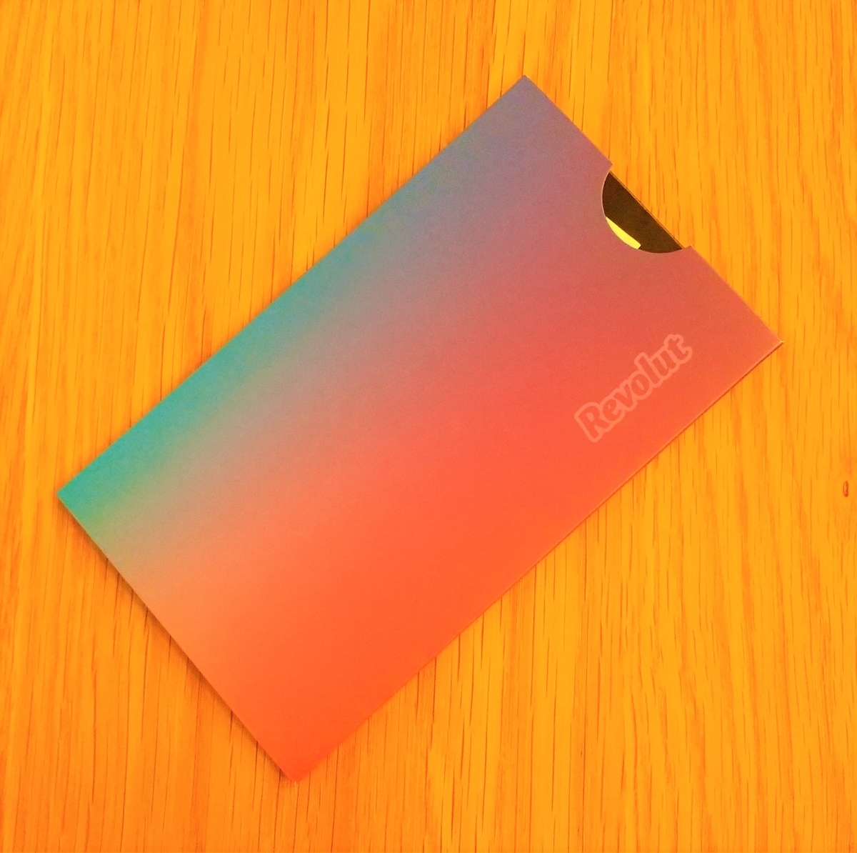 PayPalをまだ使ってるあなたは損をしいるかも!? | Revolutを使い植物を輸入する - And Plants