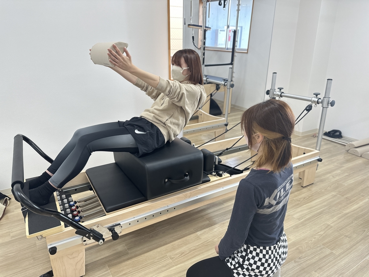 ピラティス研修中