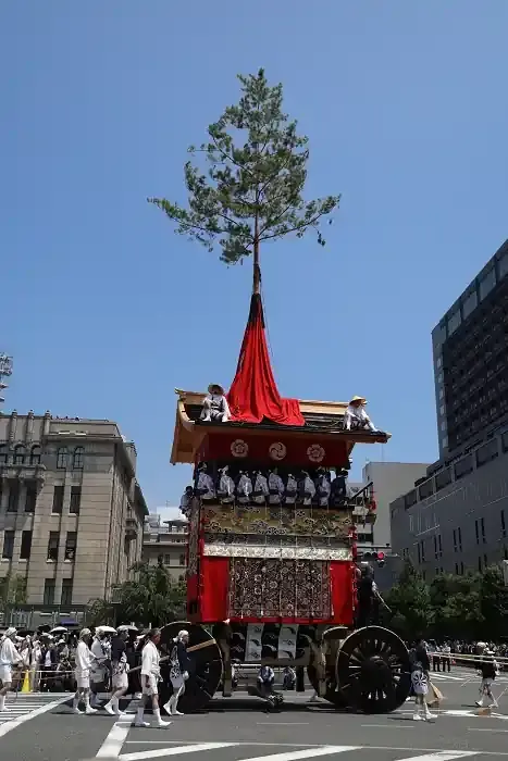 巡行に復帰して4年目の鷹山。まだまだ新鮮味がある山です。
