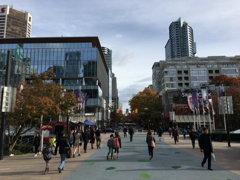 f:id:naosuke2dx:20171017151931j:plain:h300 f:id:naosuke2dx:20171017151931j:plain:h300