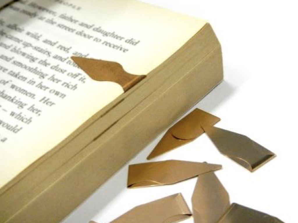 読書をより快適に 本好きが唸る 読書が捗る便利グッズ パリピ流ウェイウェイ