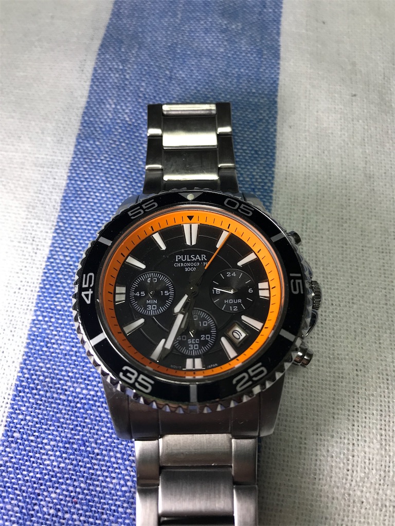 時計の電池交換は慣れれば簡単です。 - カメラ屋元公式中の人