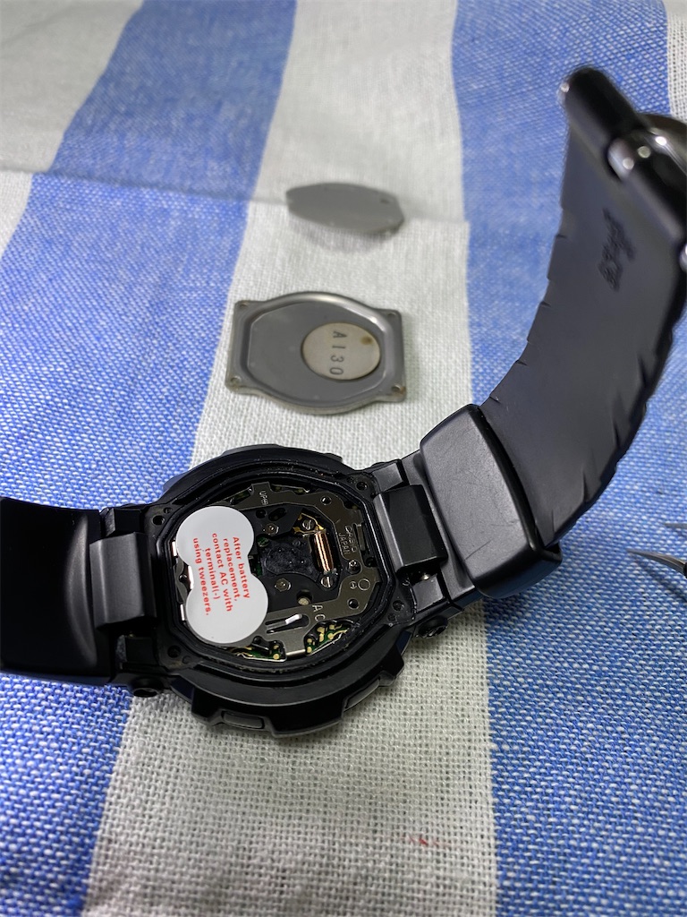 G-SHOCK G-300-4AJFの電池交換。 - カメラ屋元公式中の人 アオキ
