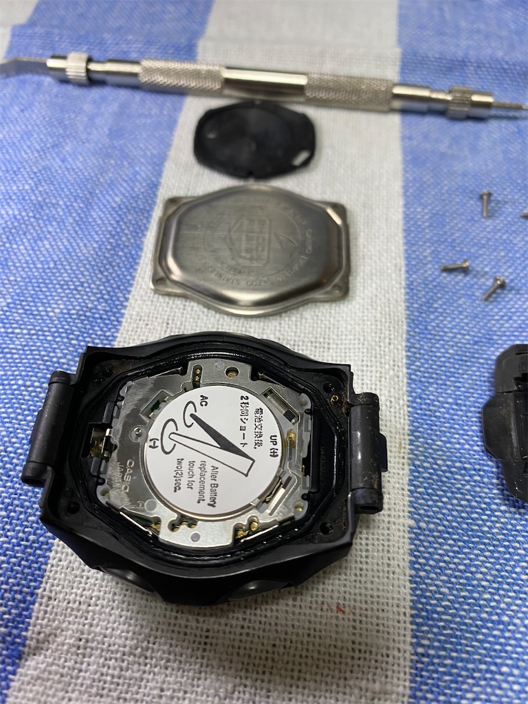 G-SHOCK MTG-700-1JFの電池交換。 - カメラ屋元公式中の人 アオキのブログ