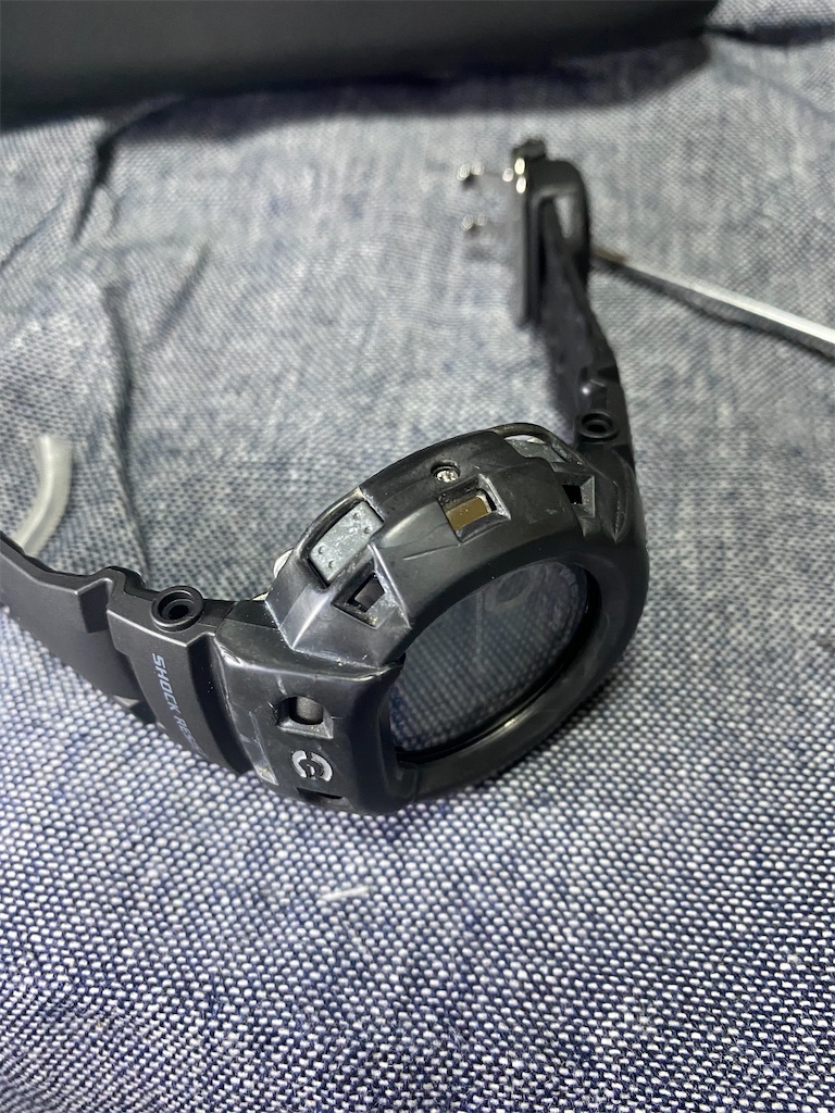 G-SHOCK GW-400Jの電池交換。 - カメラ屋元公式中の人 アオキの