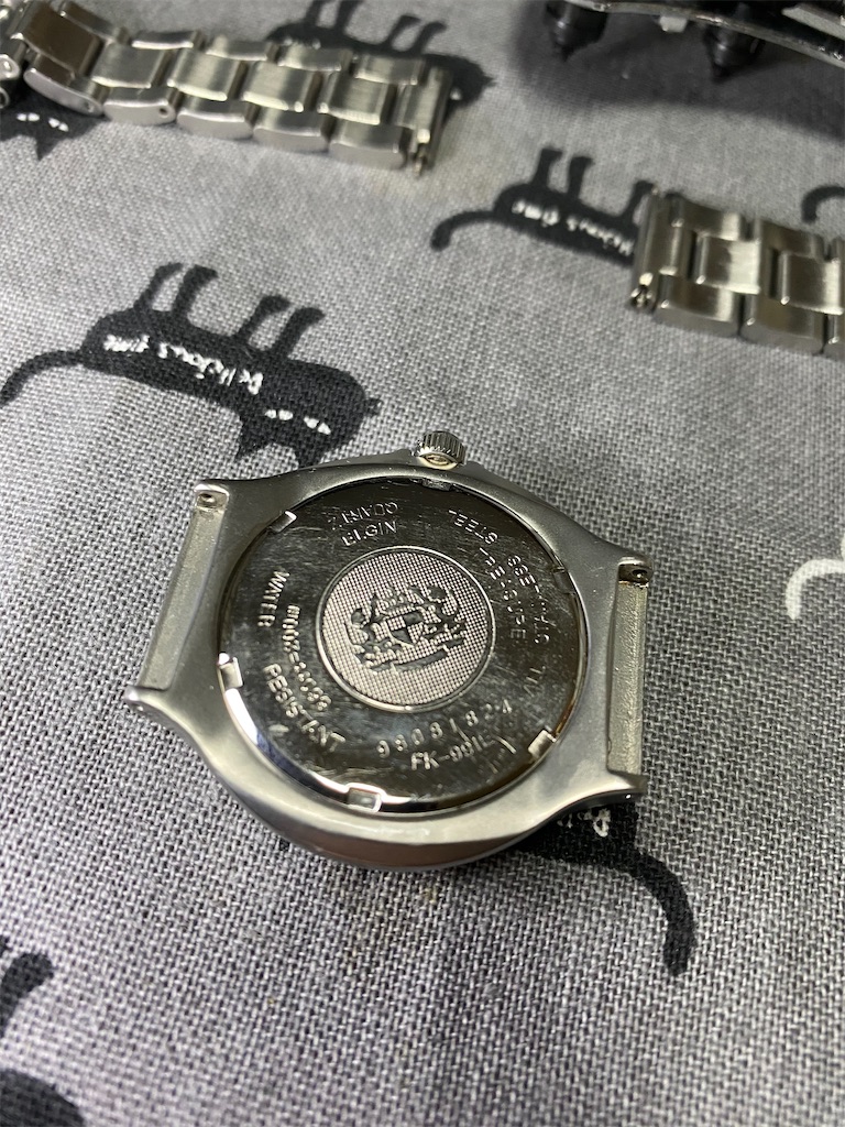 ELGIN FK-992Eの電池交換。 - カメラ屋元公式中の人 アオキのブログ