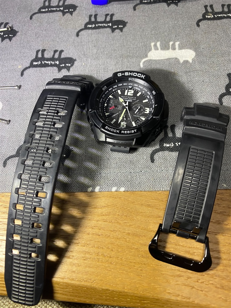 G-SHOCK GW-3000BBのバンド交換。 - カメラ屋元公式中の人 アオキのブログ