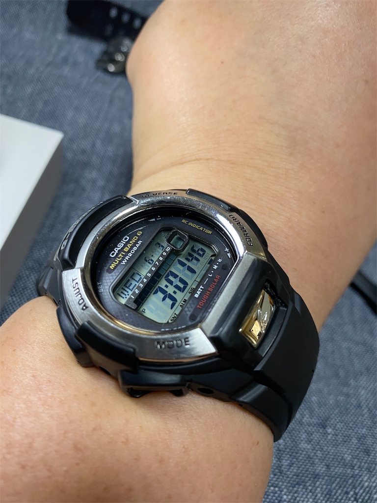 G-SHOCK GW-M850のバンド交換。 - カメラ屋元公式中の人 アオキのブログ