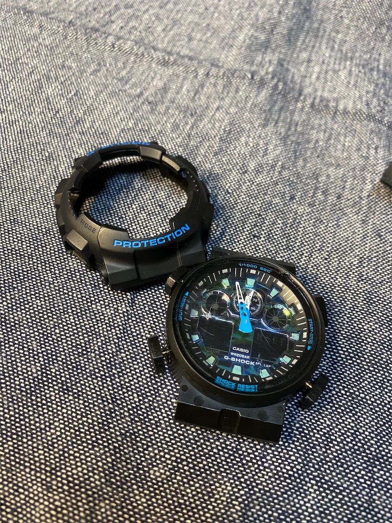G-SHOCK GA-110Cの電池交換とバンド交換。 - カメラ屋元公式中の