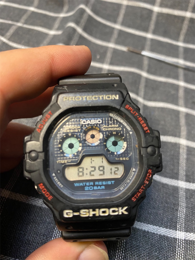 G-SHOCK DW-5900の電池交換。 - カメラ屋元公式中の人 アオキの