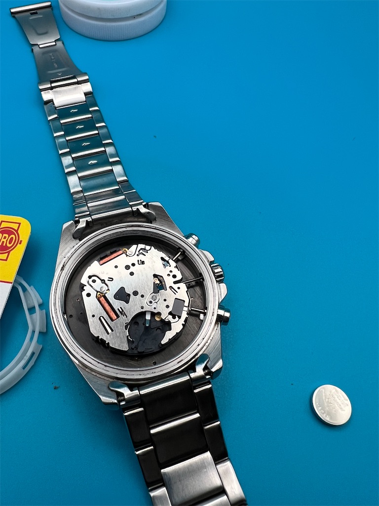 カシオ EDIFICE EFR-552D-1Aの電池交換。 - カメラ屋元公式中の人