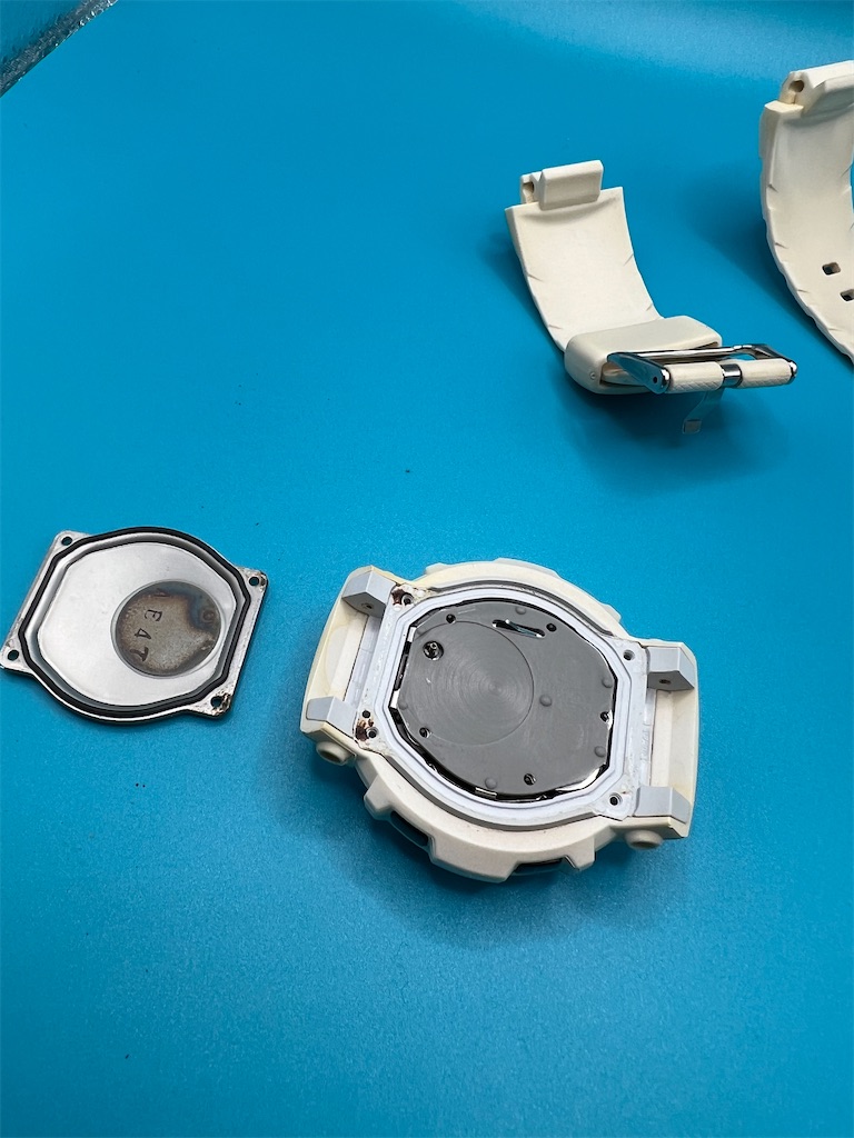G-SHOCK G-306X-7AJFの電池交換。 - カメラ屋元公式中の人