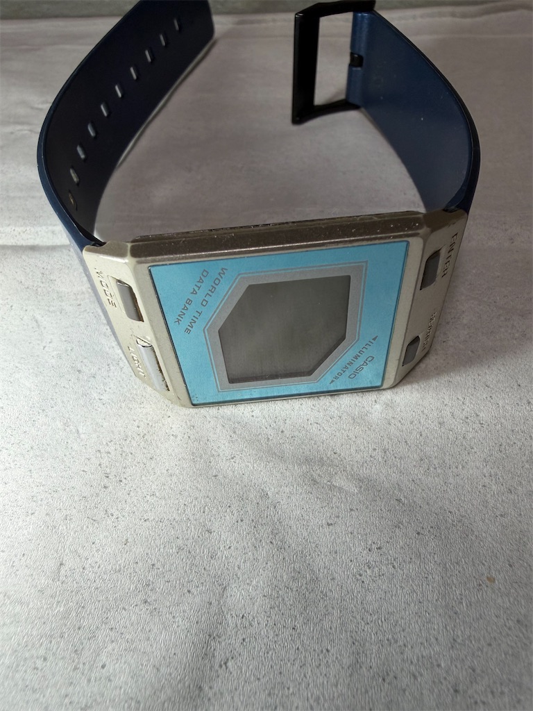 カシオ ペラの電池交換。 - カメラ屋元公式中の人 アオキのブログ