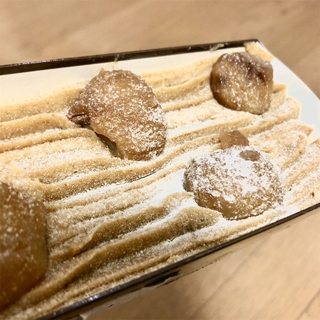 成城石井 大粒の栗がごろっごろ マロンづくしのチーズケーキを実食してみたよ きのいろ