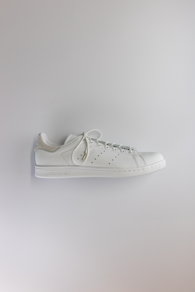 cq2198 stan smith
