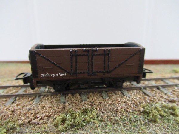 f:id:narrow-gauge-shop:20170920140215j:plain f:id:narrow-gauge-shop:20170920140215j:plain