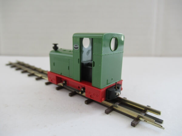 BUSCH 12130 HOf (1/87,6.5mm) ディーゼル機関車 type Deutz OMZ 122 F BUSCH 12130 HOf (1/87,6.5mm) ディーゼル機関車 type Deutz OMZ 122 F