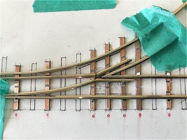 ポイントレールを自作する方法