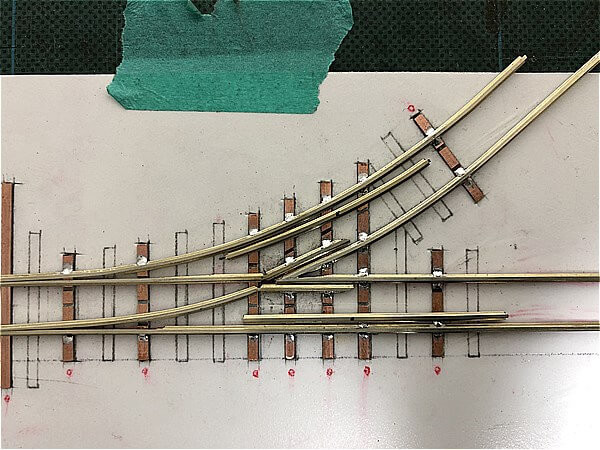 ポイントレールを自作する方法