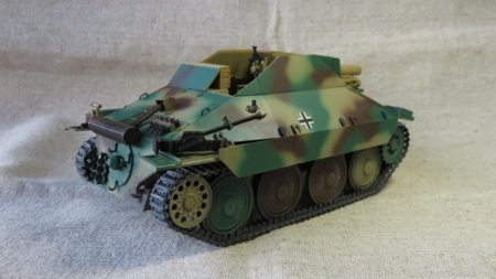 1/35 ドラゴン】15cm s.IG.33/2(Sf) 重歩兵砲搭載38(t)ヘッツァー駆逐