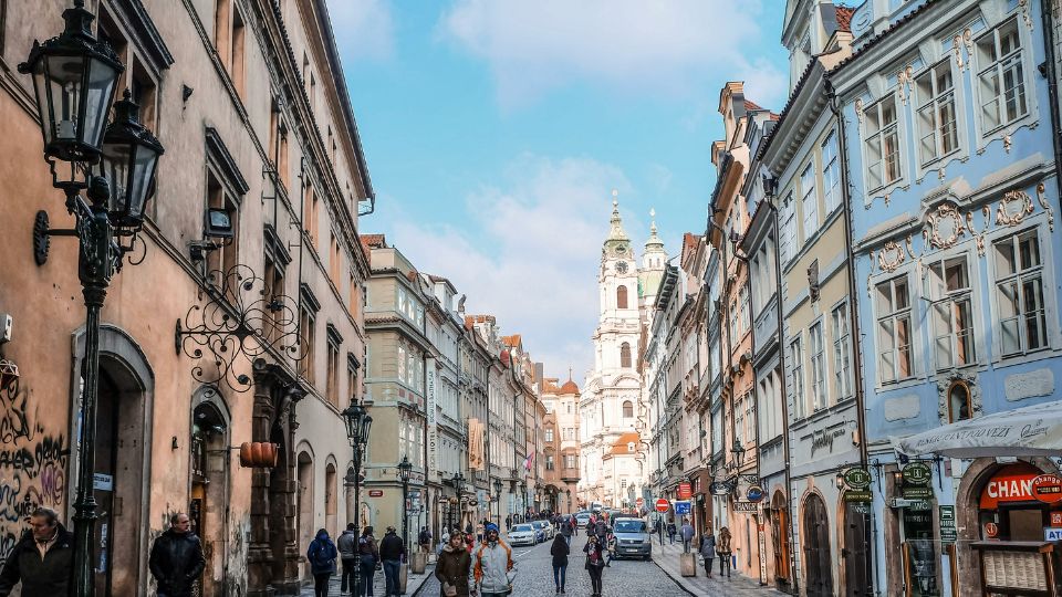 チェコのスパ、ネイティブキャンプ、オンライン英会話