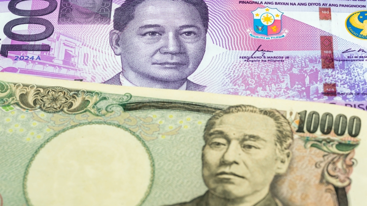 フィリピン 1 万 円 価値