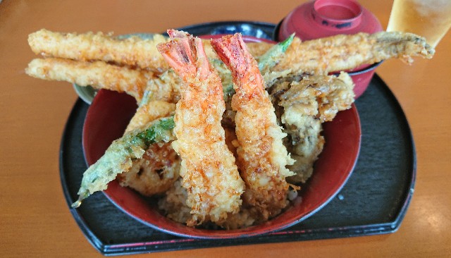 お食事処 はくさい 穴子天丼 だらけ人の迂回路 お食事処 はくさい 穴子天丼 だらけ人の迂回路
