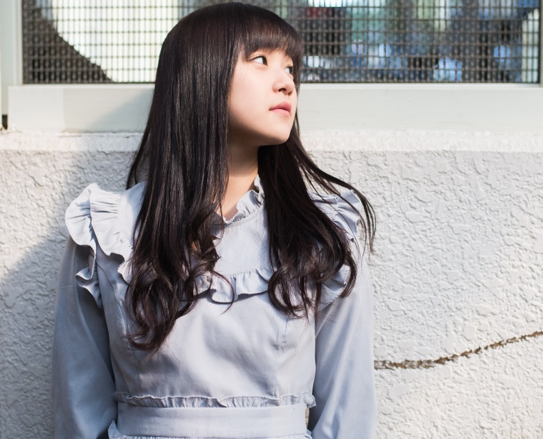 稲場愛香（カントリー・ガールズ）】LoGirl「私服グラビア」に