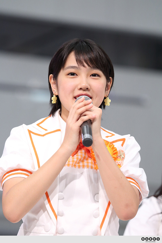 森戸知沙希・島村嬉唄・小関舞（カントリー・ガールズ