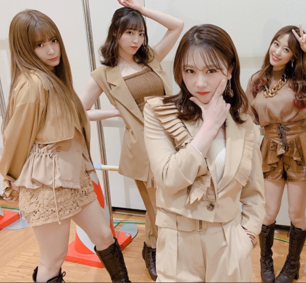 譜久村聖・生田衣梨奈・石田亜佑美・小田さくら（モーニング娘