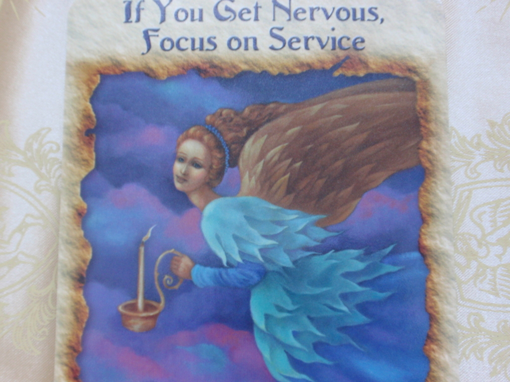 エンジェルセラピーオラクルカード If You Get Nervous , Focus on Service