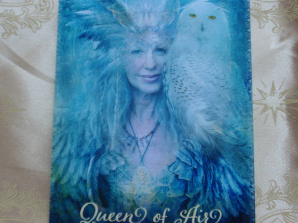 グッドタロットオラクルカード Queen of Air