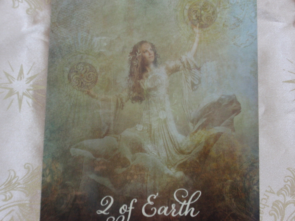 グッドタロットオラクルカード 2 of Earth