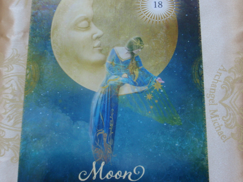 グッドタロットオラクルカード Moon