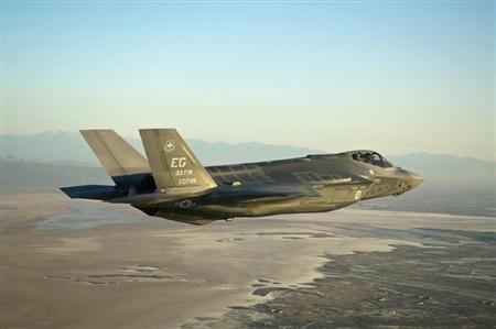 F35