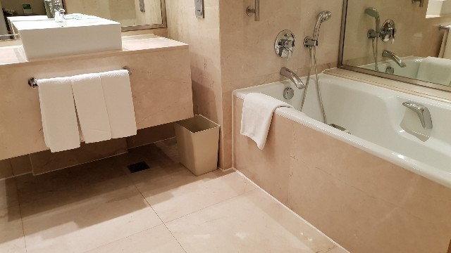 f:id:nawatchy:20180902121506j:image f:id:nawatchy:20180902121506j:image