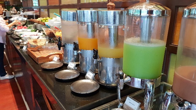 f:id:nawatchy:20180923090728j:image f:id:nawatchy:20180923090728j:image