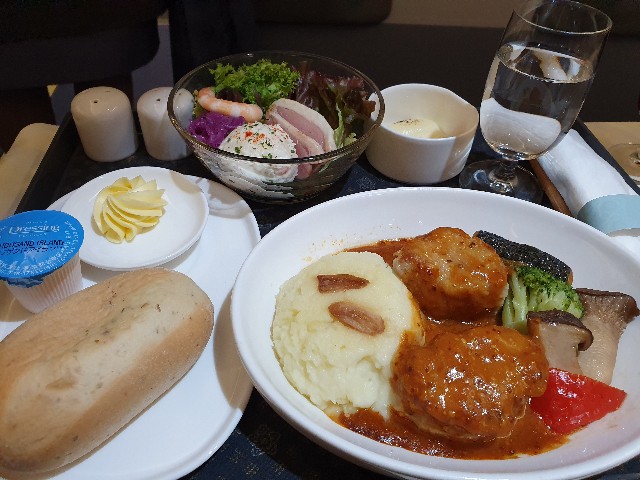 f:id:nawatchy:20190811101730j:image f:id:nawatchy:20190811101730j:image