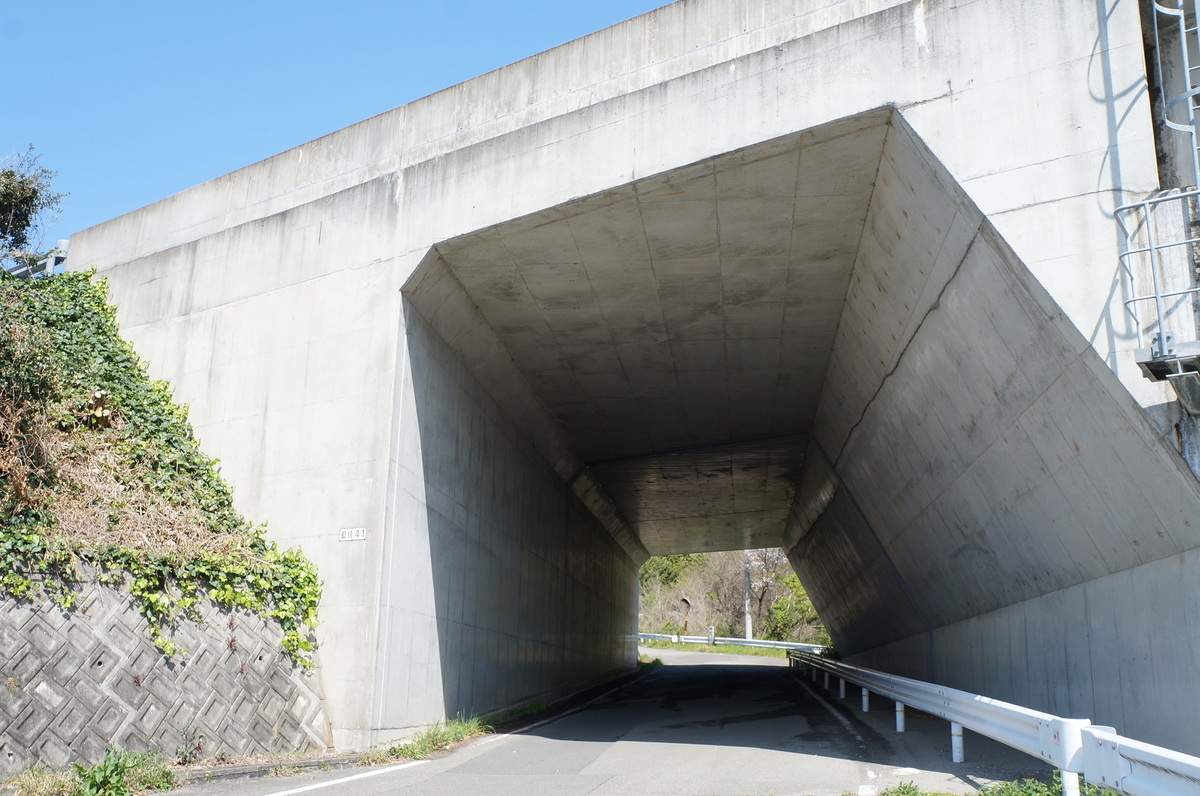 f:id:nayumimahenro:20190429214352j:plain f:id:nayumimahenro:20190429214352j:plain