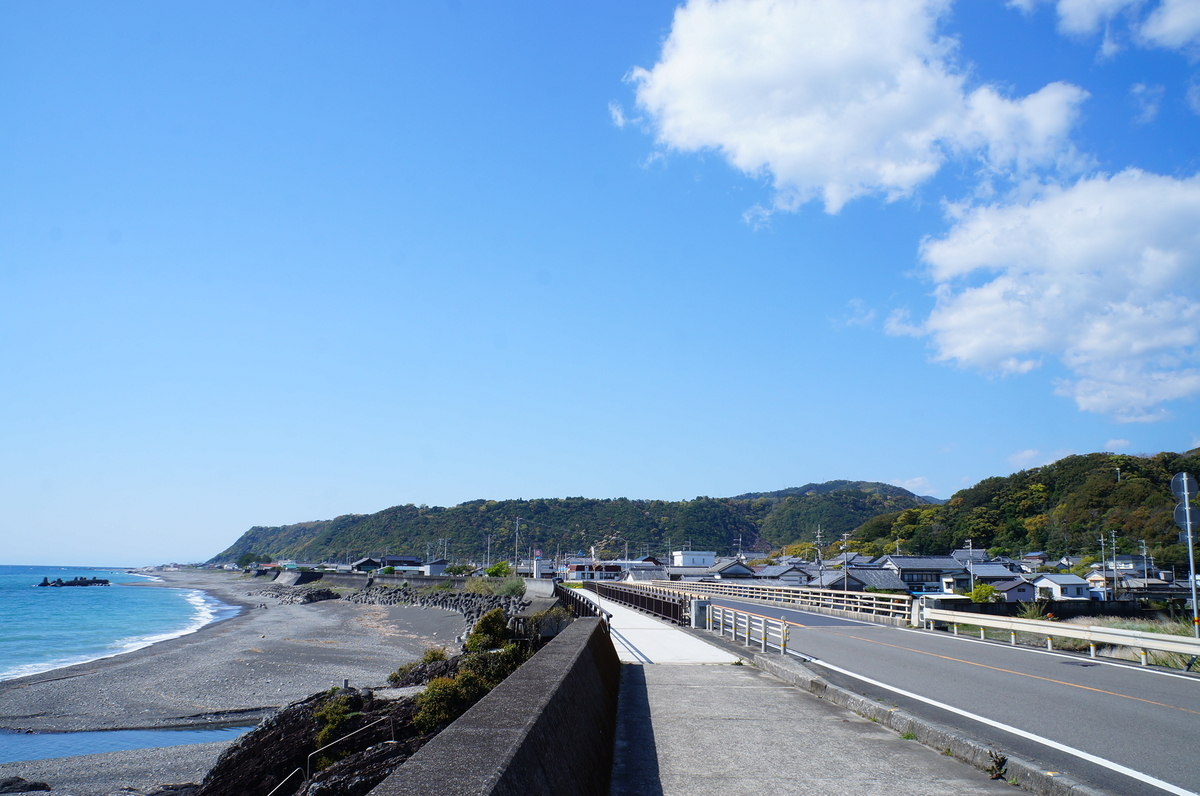 f:id:nayumimahenro:20200423204327j:plain f:id:nayumimahenro:20200423204327j:plain